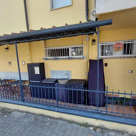 Blue Holidays * Βιαρέτζιο