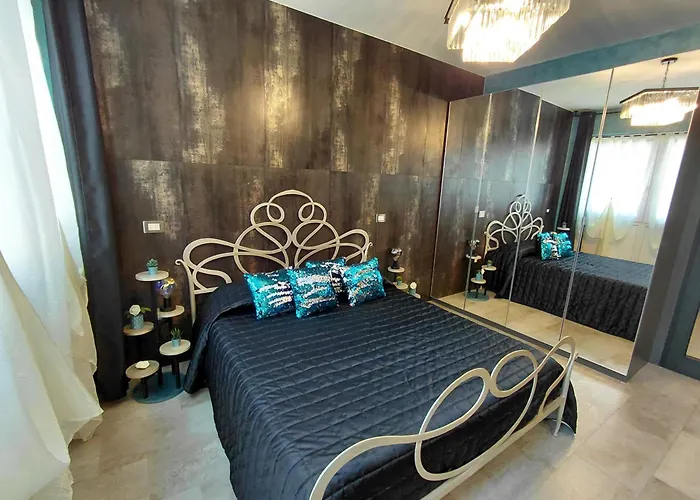 Blue Holidays * Viareggio